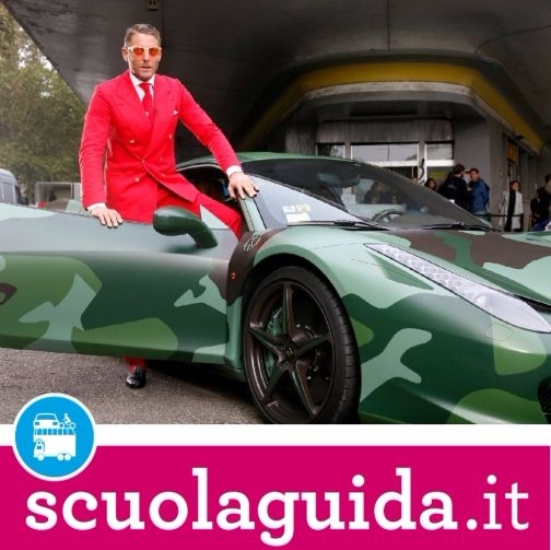 La mitica Ferrari verde mimetica di Lapo vale 1 Milione di euro all'asta benefica!