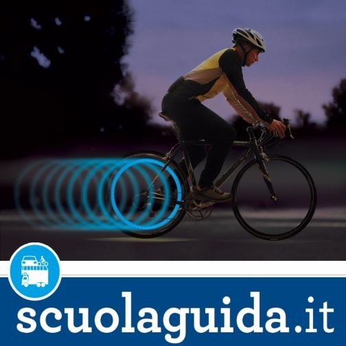 Le luci giuste e faretti a led funzionanti, in bicicletta possono salvarvi la vita!
