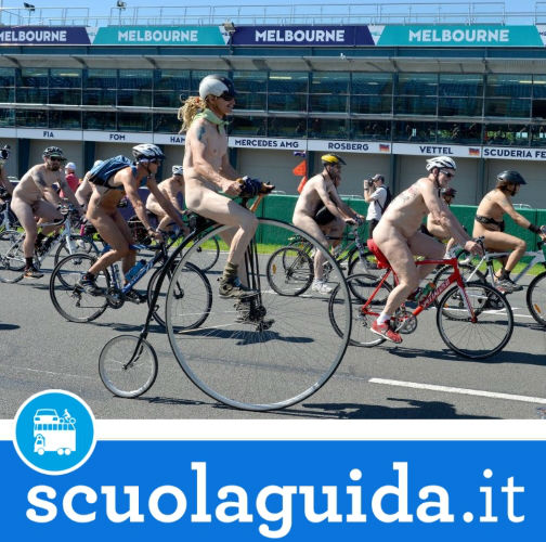 In Australia si va in bici tutti nudi per una mobilità ancor più sostenibile!