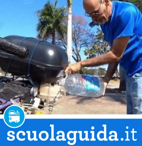 Arriva dal Brasile la prima motocicletta che fa 500 km con un pieno d’acqua! 